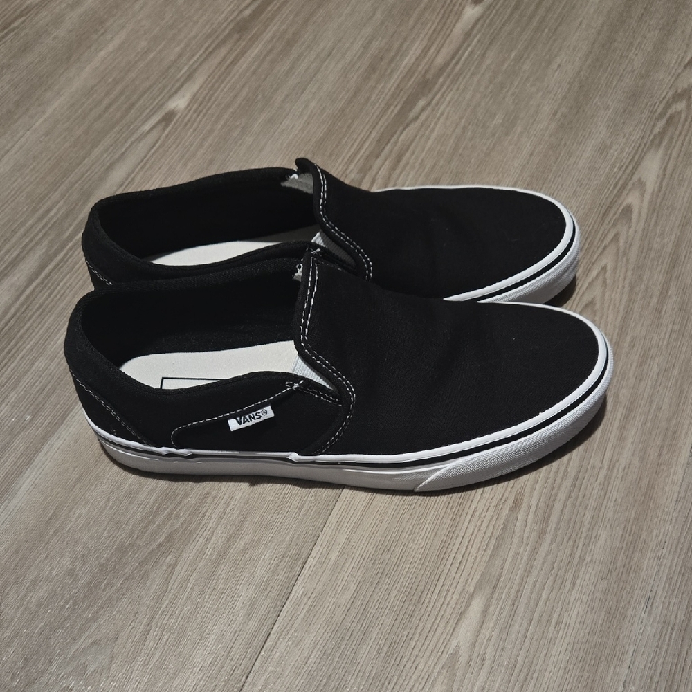 Vans WOMENS 8.5 Slip-On Shoes